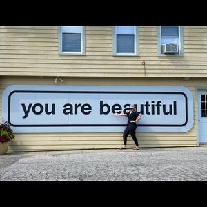 Meet your Posher, Cynthia